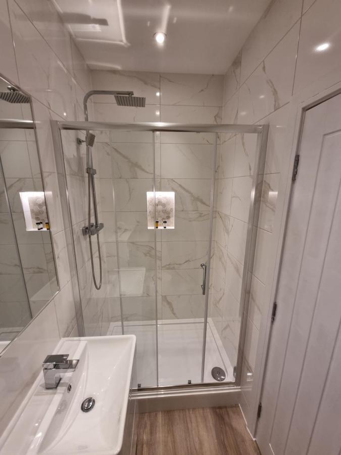 Hotel Cg ลอนดอน ภายนอก รูปภาพ